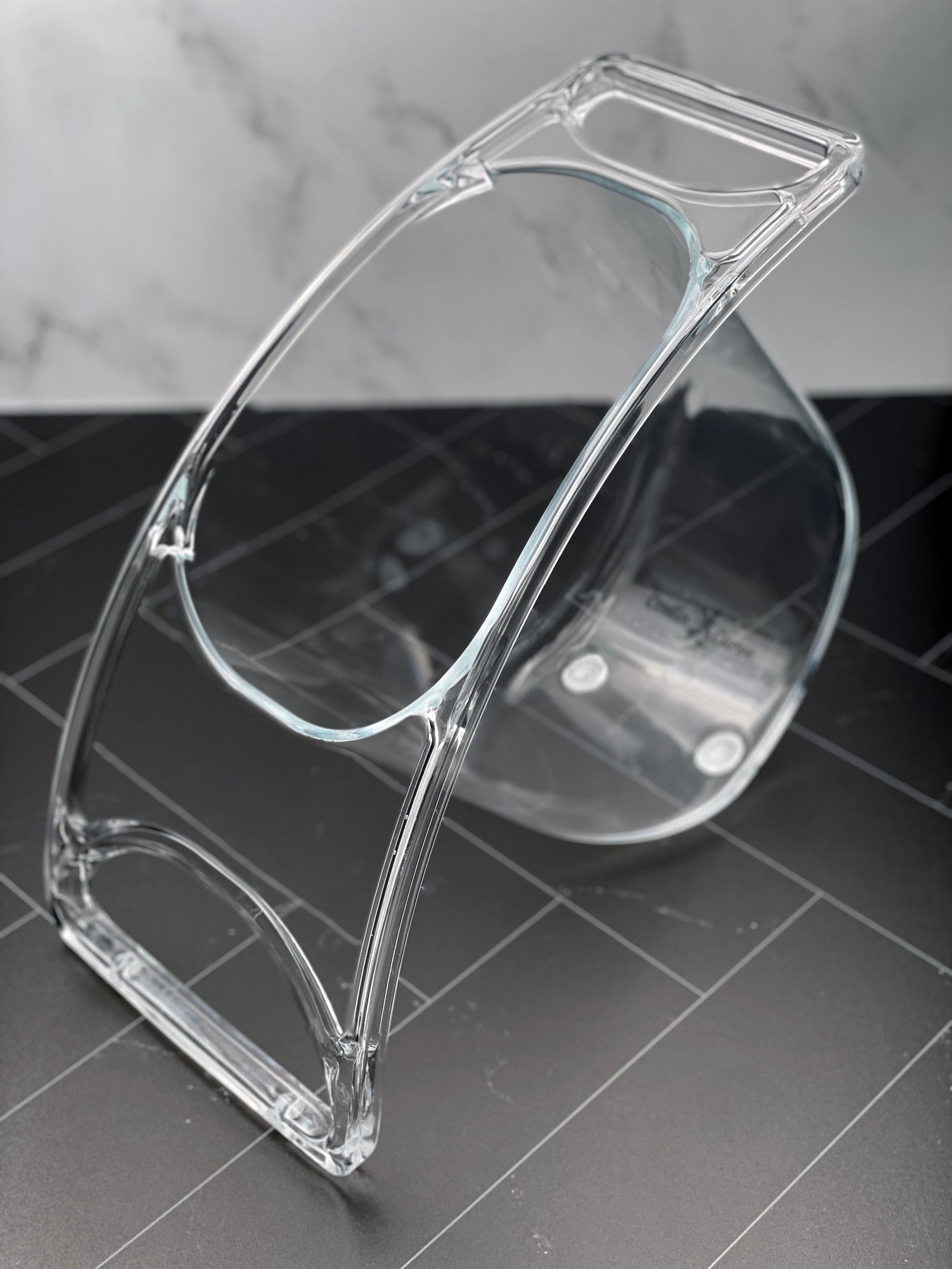 Our elegant design make the Coolin Curve a perfect addition to any bar or kitchen.